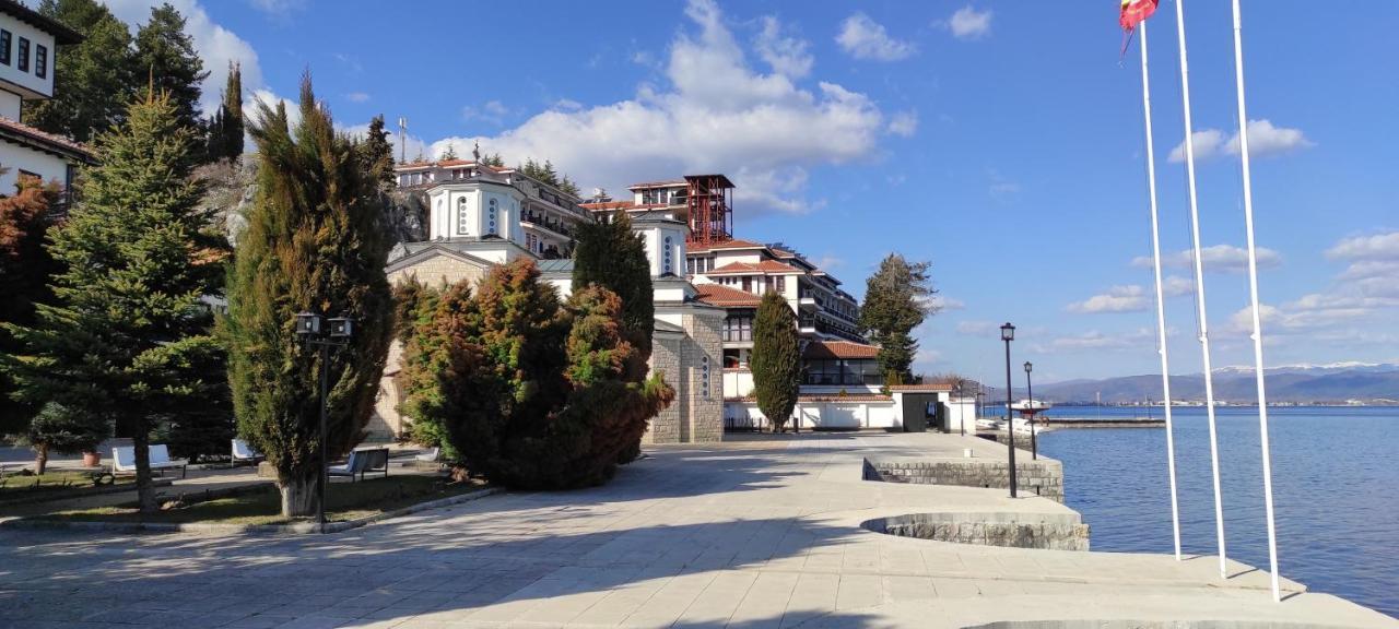 Villa Eros Apartments 2 Струга Экстерьер фото