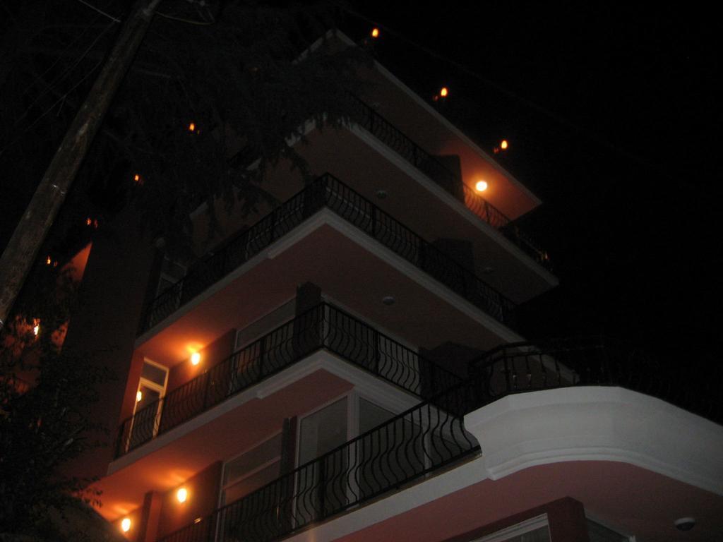 Villa Eros Apartments 2 Струга Экстерьер фото