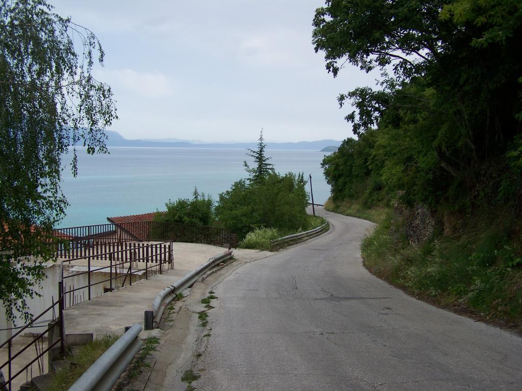Villa Eros Apartments 2 Струга Экстерьер фото