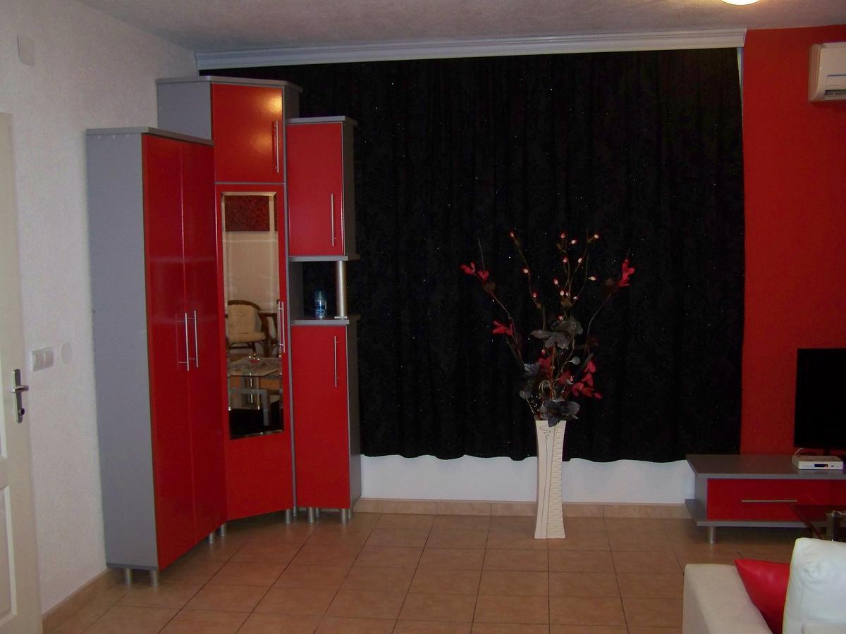 Villa Eros Apartments 2 Струга Экстерьер фото