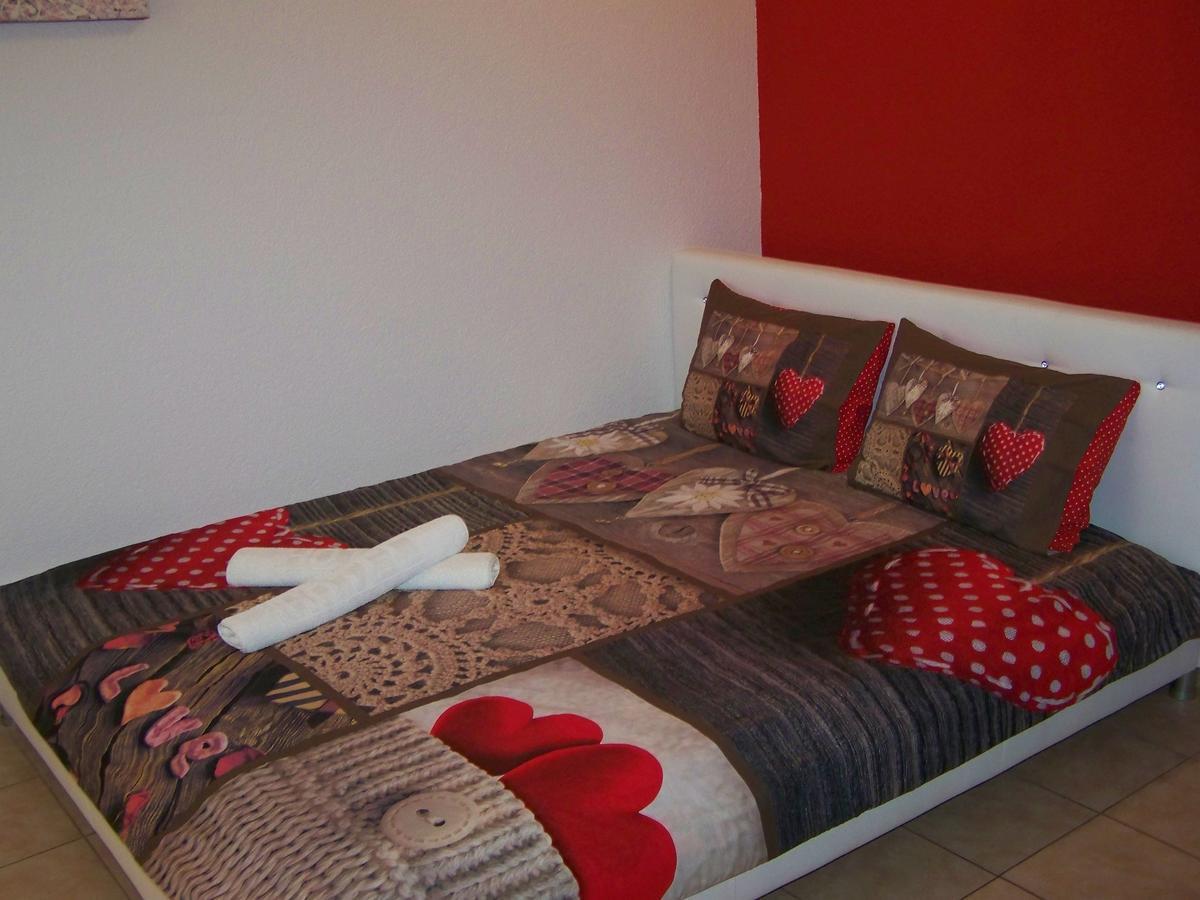 Villa Eros Apartments 2 Струга Экстерьер фото