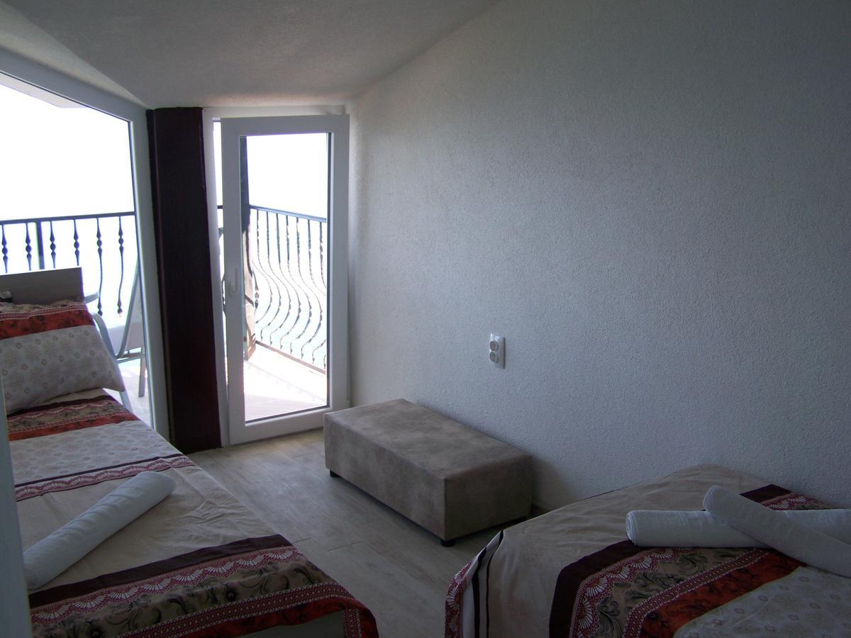 Villa Eros Apartments 2 Струга Экстерьер фото